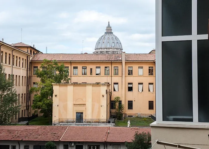 Pensjonat Domus Fabiola - Vaticano 4*